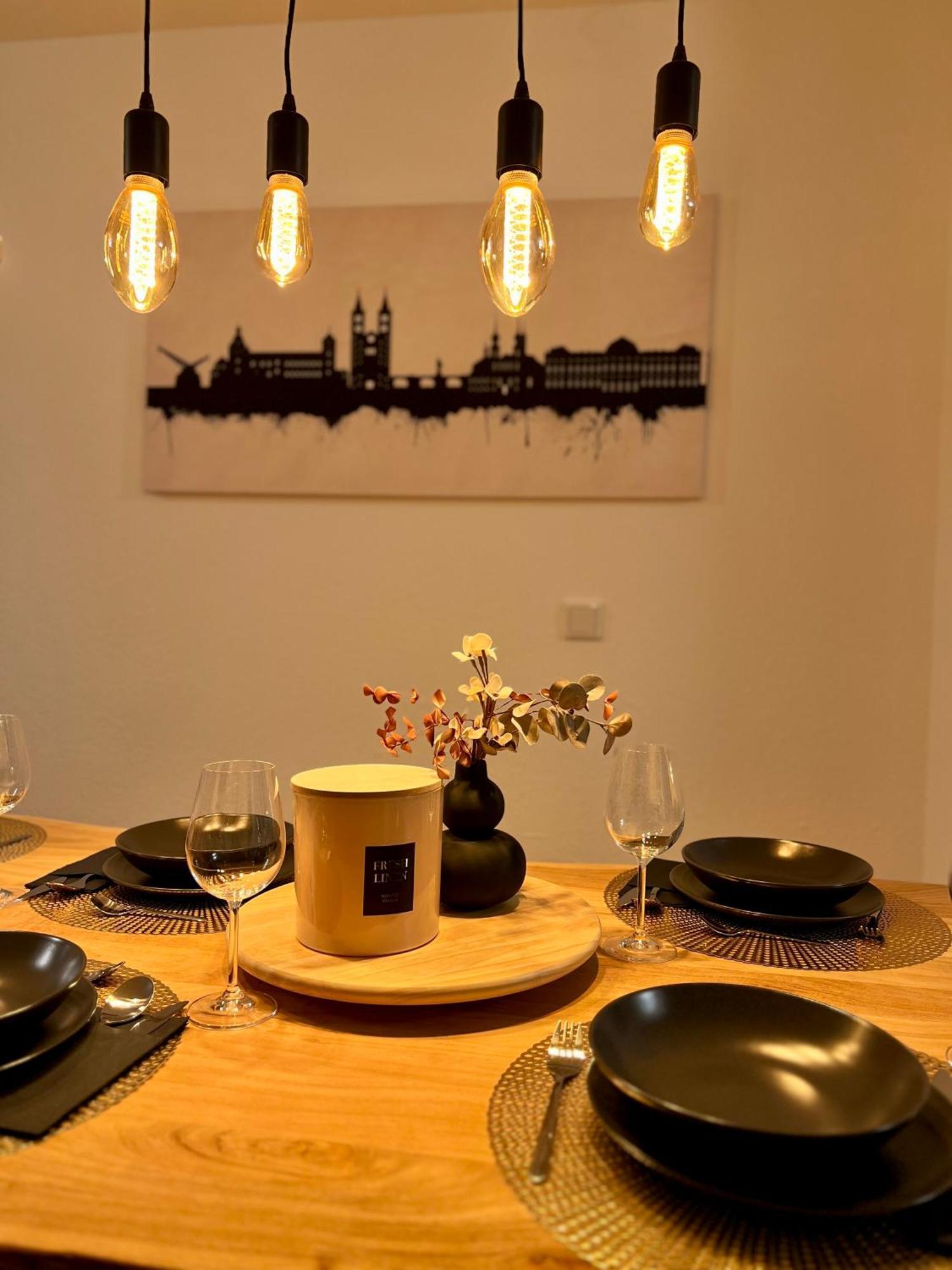 Main Cozy Casa Am Ringpark Free Parking Leilighet Würzburg Eksteriør bilde